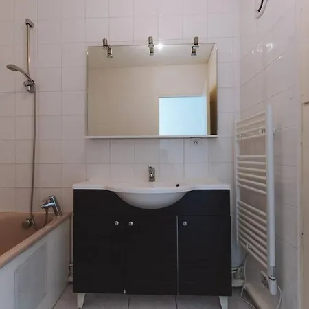 Apartment At St Georges With A Cute Patio Apartment Toulouse