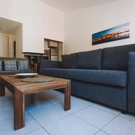 Apartment At St Georges With A Cute Patio Apartment Toulouse